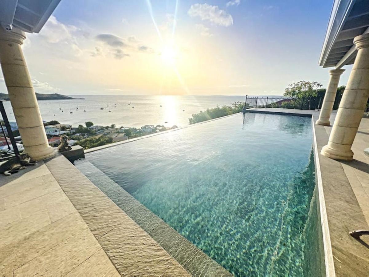 Blue Room In A Shared Villa Diamant With Communal Pool And Sea View Grand Case Dış mekan fotoğraf